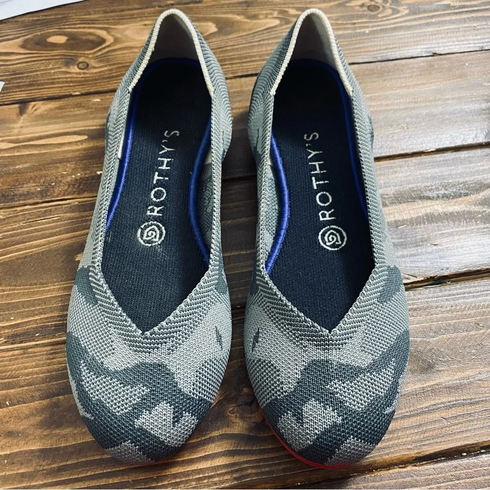 Rothy's Retired Gray Camouflage Stretch Flats‎ with Red Soles Size 7